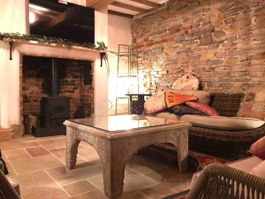 Priory Meadow Cottage Long Bennington Εξωτερικό φωτογραφία